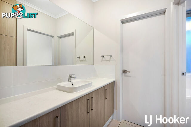 24 Bonham Crescent MUNNO PARA WEST SA 5115