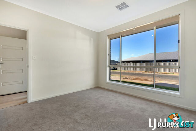 24 Bonham Crescent MUNNO PARA WEST SA 5115