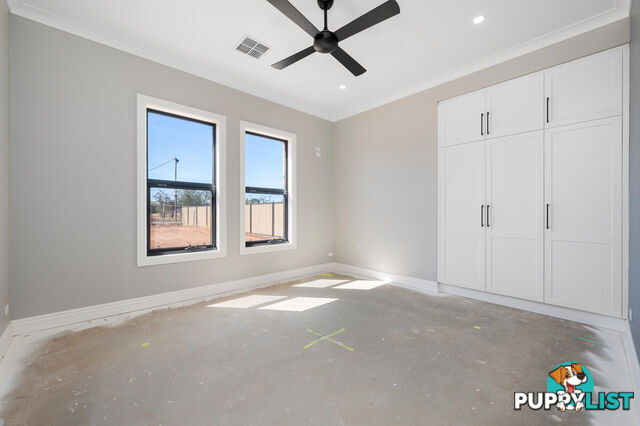19 Griffiths Road KUDLA SA 5115