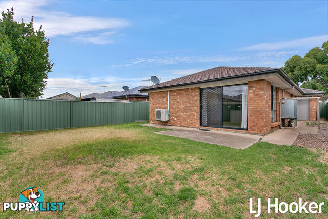 24 Tangarine Court MUNNO PARA WEST SA 5115