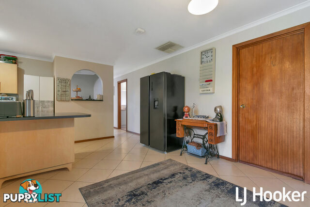 77 Magdalena Crescent PARALOWIE SA 5108