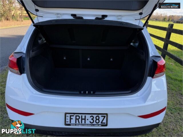 2022 HYUNDAI I30  PD V4MY22 5D HATCHBACK