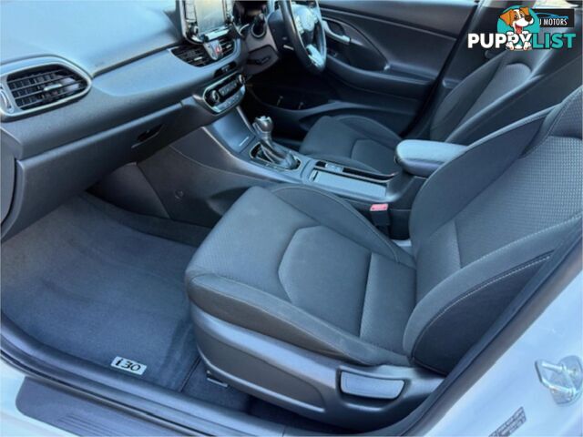 2022 HYUNDAI I30  PD V4MY22 5D HATCHBACK