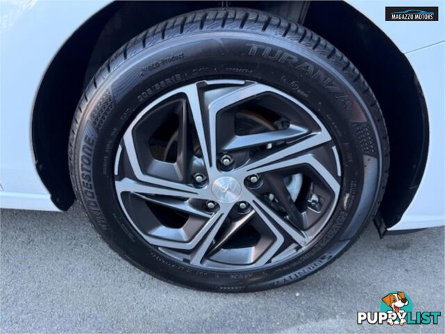 2022 HYUNDAI I30  PD V4MY22 5D HATCHBACK