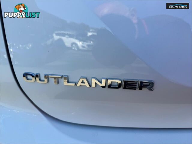 2023 MITSUBISHI OUTLANDER ASPIRE7SEAT ZMMY24 4D WAGON