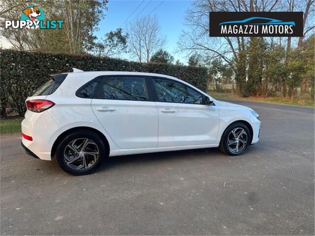 2022 HYUNDAI I30  PD V4MY22 5D HATCHBACK