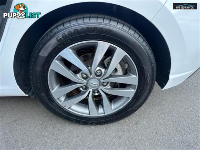 2020 HYUNDAI I30  PD V4MY21 4D HATCHBACK