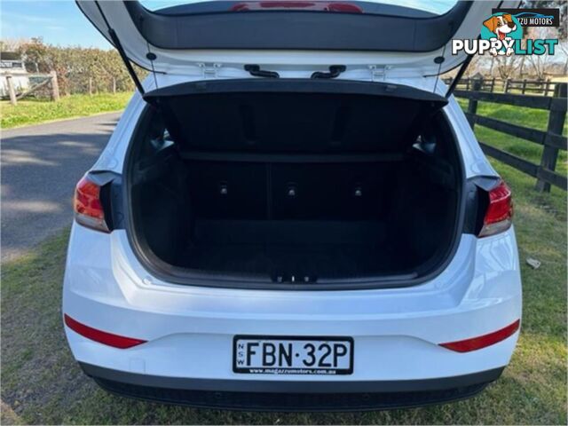 2020 HYUNDAI I30  PD V4MY21 4D HATCHBACK