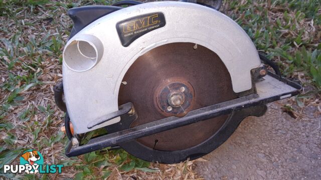 CIRCULAR SAW