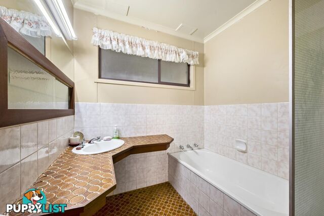 15 High Street GALONG NSW 2585