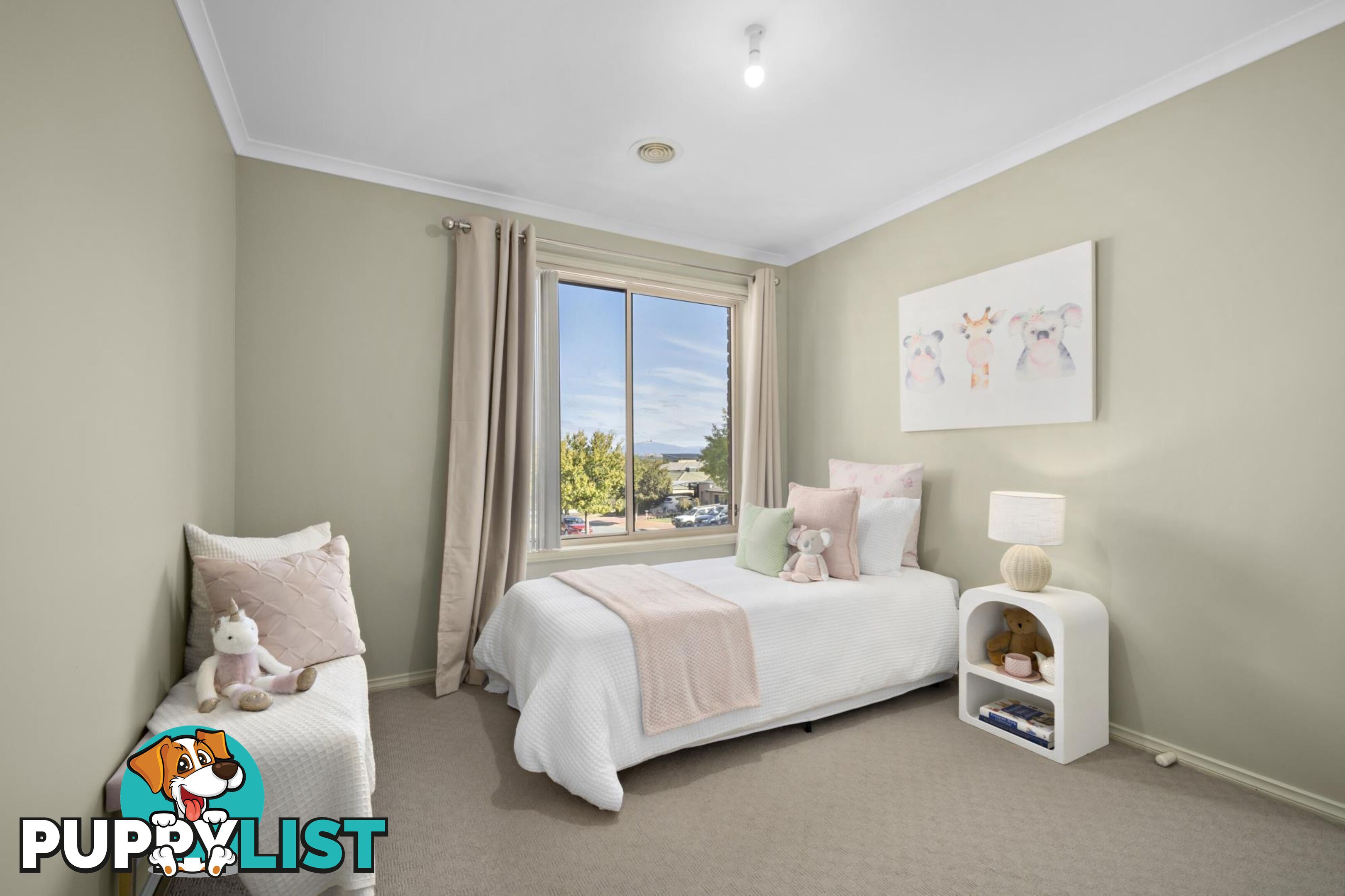 24 Siroset Close DUNLOP ACT 2615