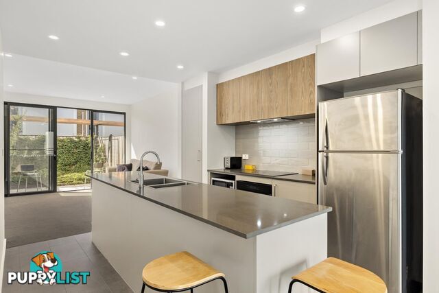 114/2 Woodberry Avenue COOMBS ACT 2611