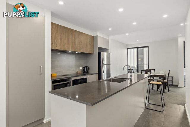 114/2 Woodberry Avenue COOMBS ACT 2611