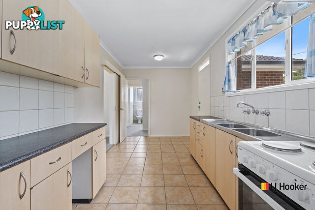 15 Bamford Street HUGHES ACT 2605