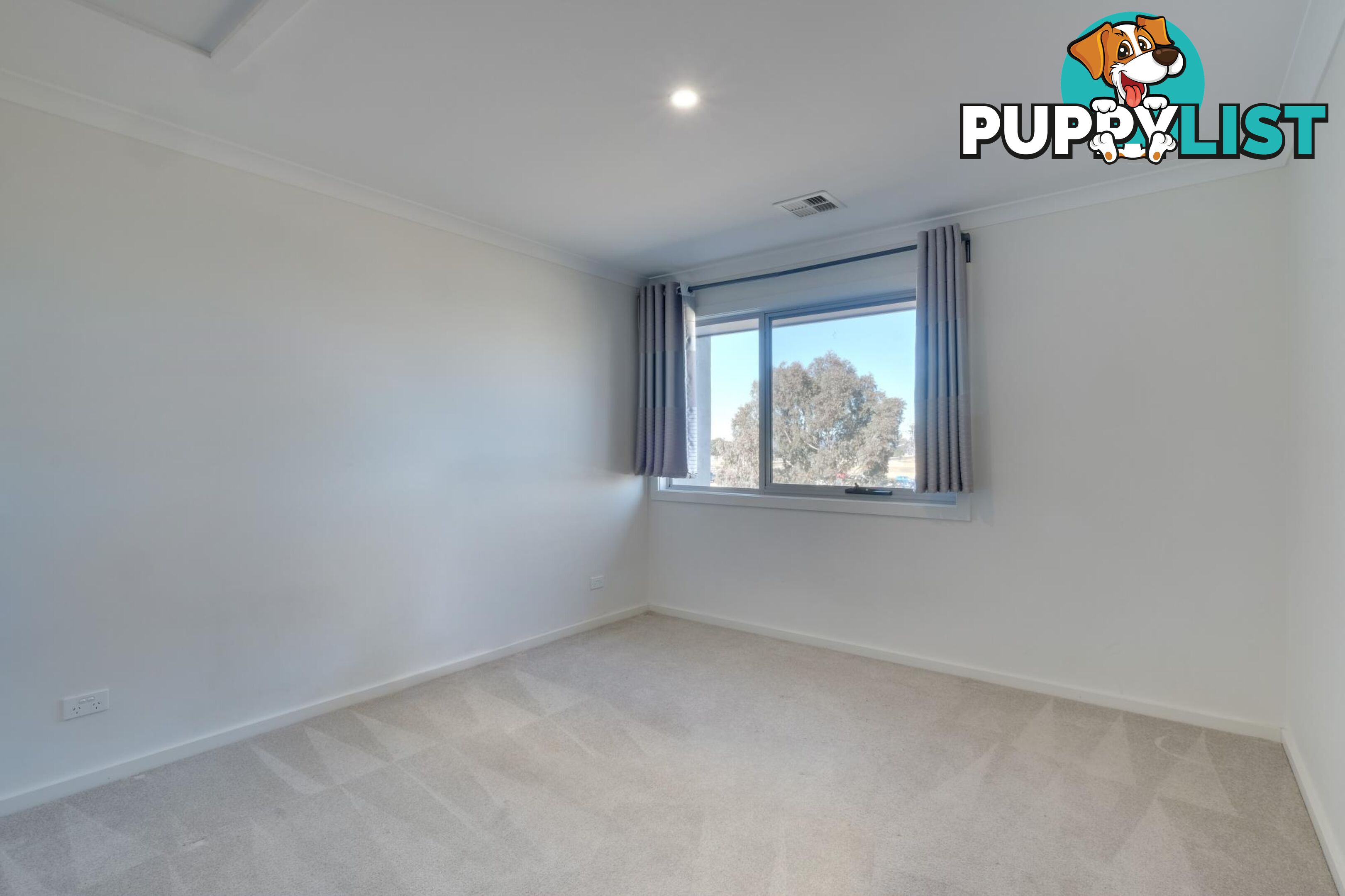 2/121 Anthony Rolfe Avenue GUNGAHLIN ACT 2912