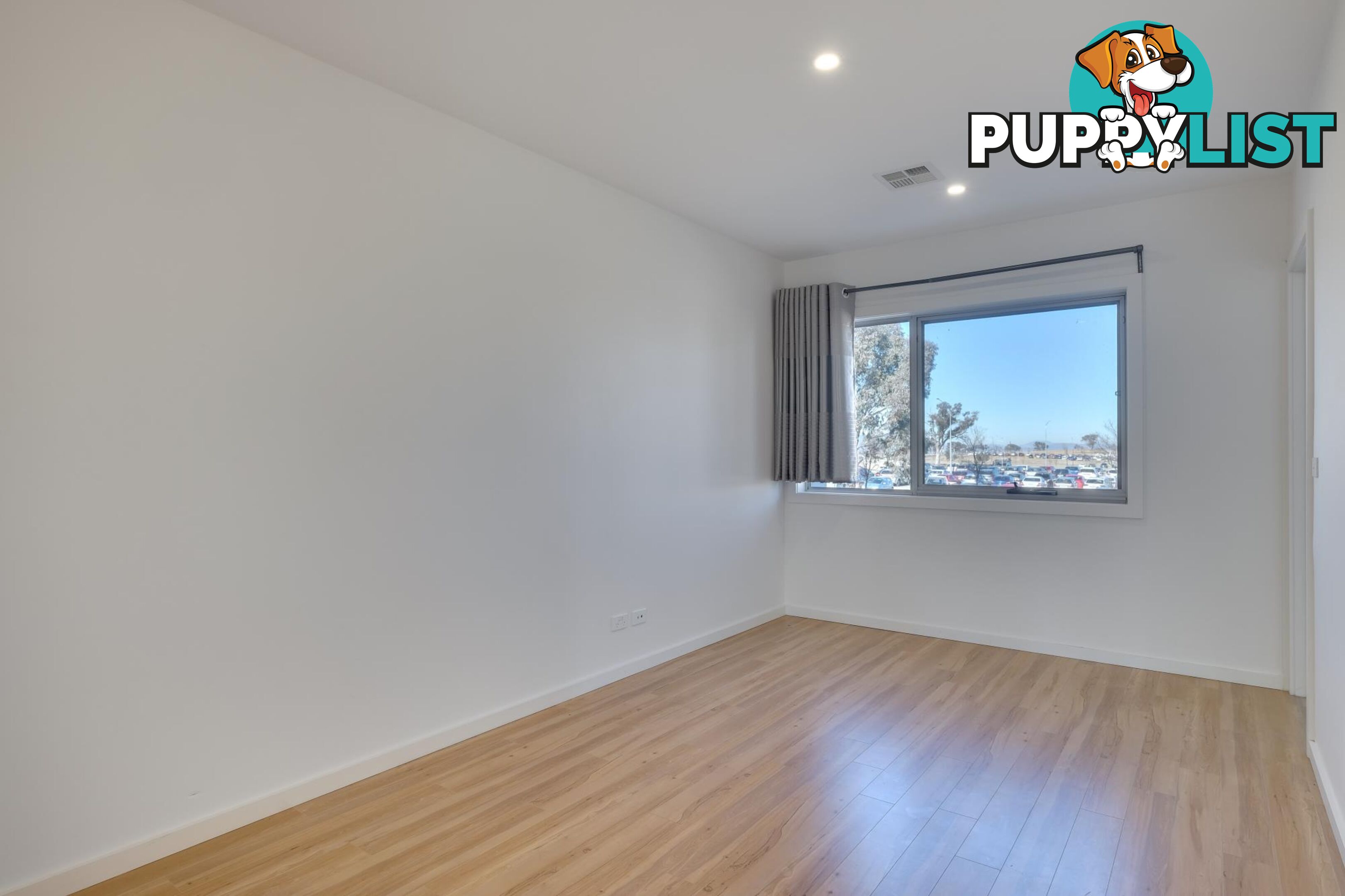 2/121 Anthony Rolfe Avenue GUNGAHLIN ACT 2912