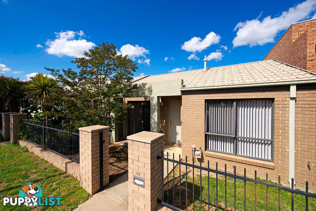 98 Oodgeroo Street FRANKLIN ACT 2913