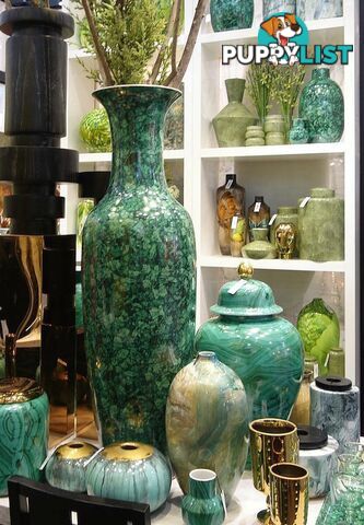 Large Container : green shagreen