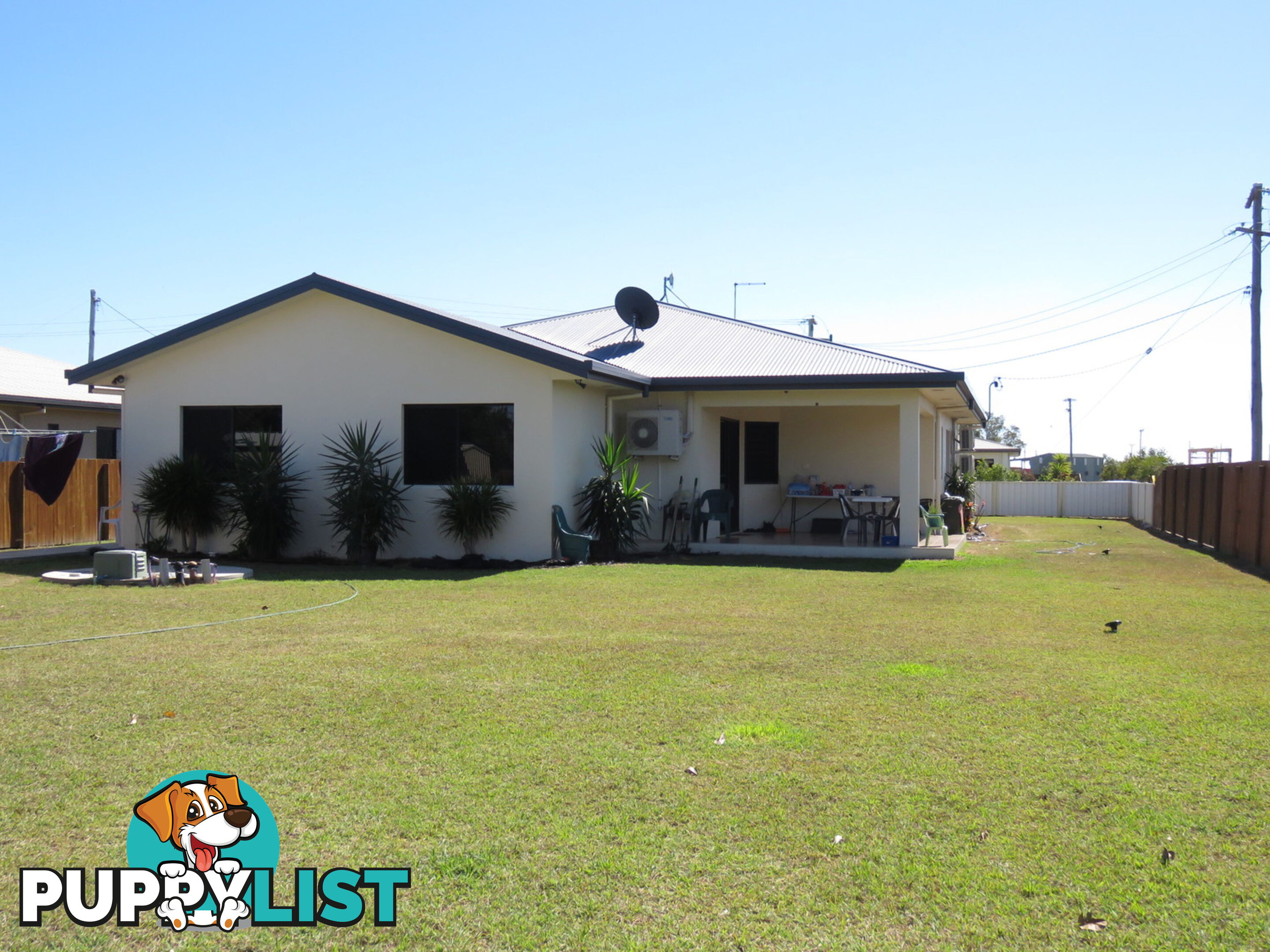 17 Matthews Street Bowen QLD 4805