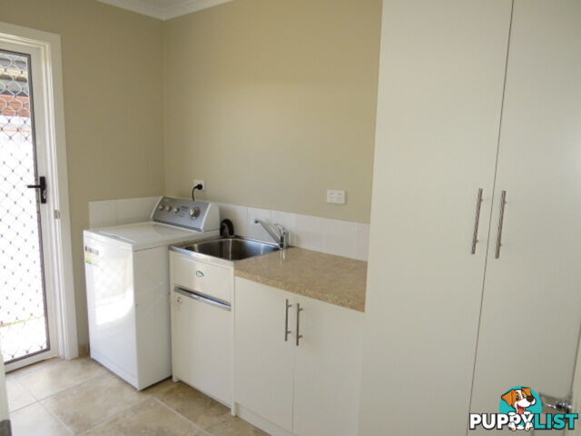 4 Silk Road Bowen QLD 4805