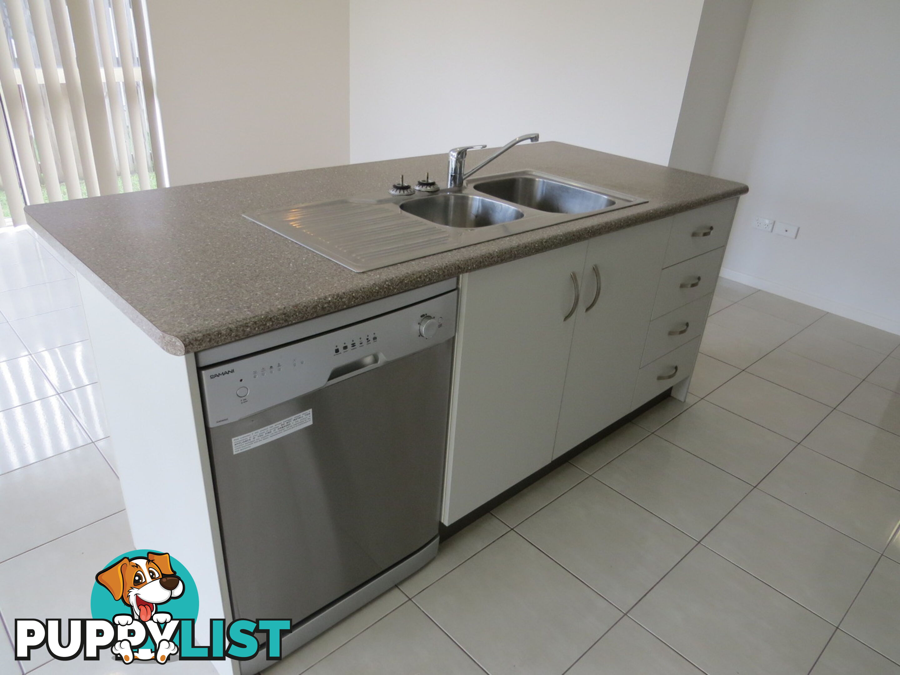 1 Fifth Close Bowen QLD 4805