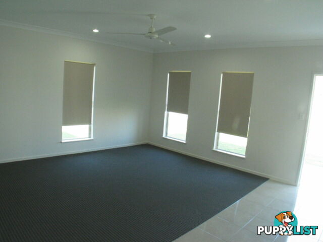 1 Fifth Close Bowen QLD 4805