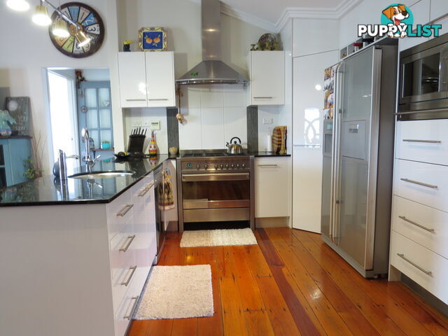 2 Peters Place Bowen QLD 4805