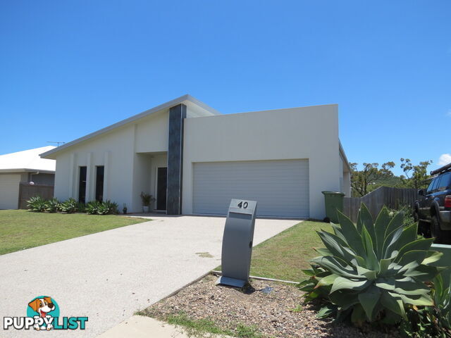 40 Scenic Crescent Bowen QLD 4805