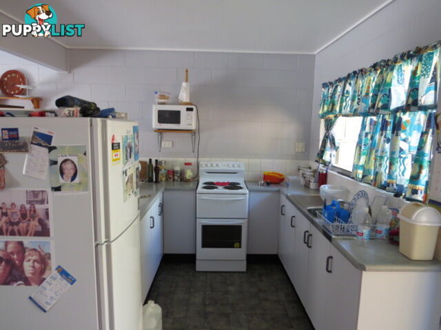 57 Poole Street Bowen QLD 4805