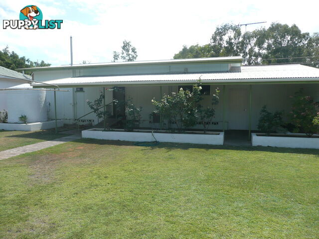 11 Golf Links Road Bowen QLD 4805