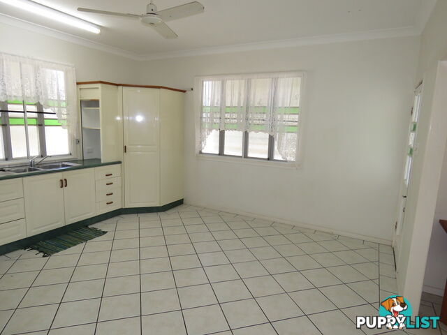 52 Gregory Street Bowen QLD 4805