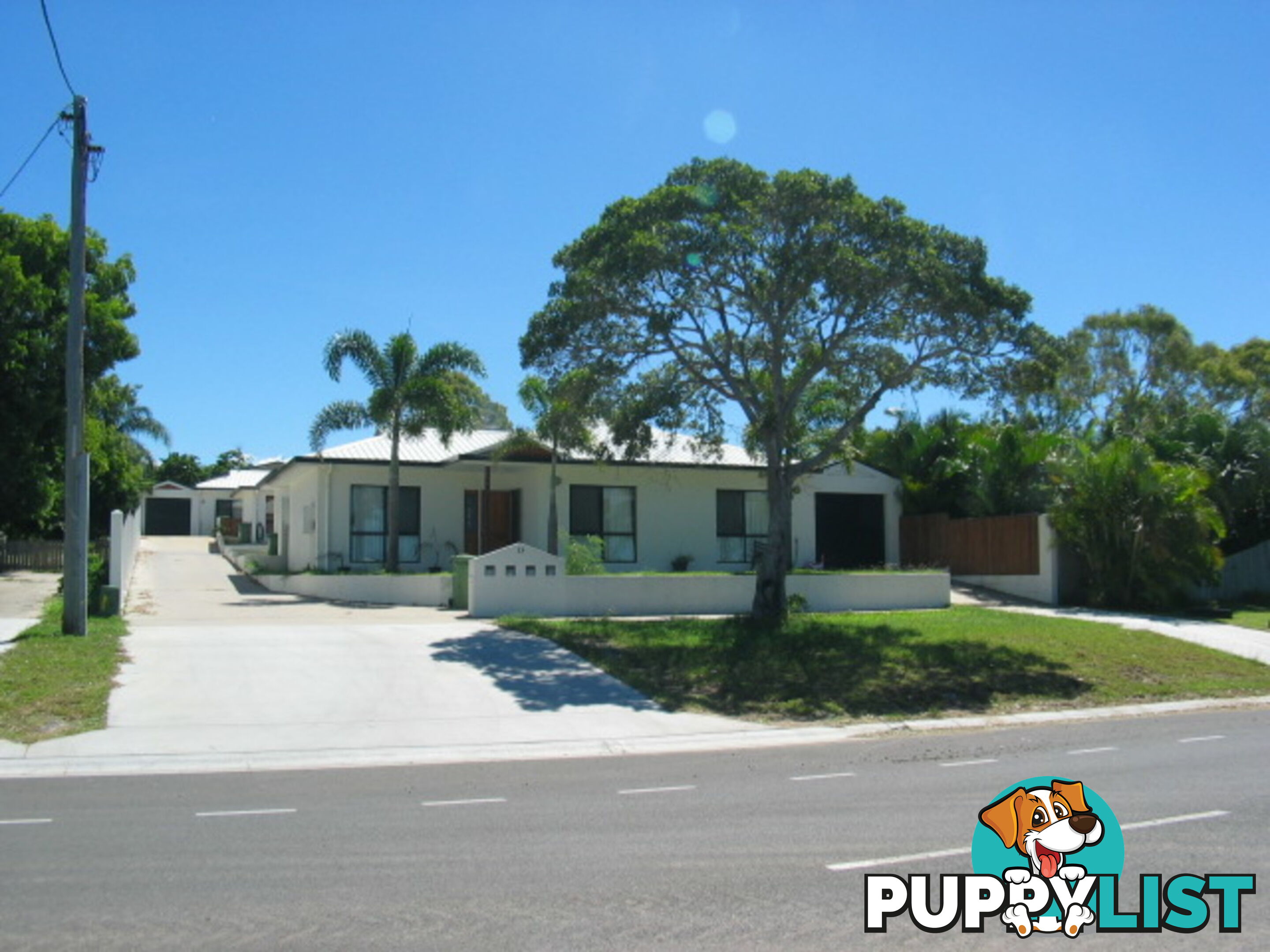 4 13 Queens Road Bowen QLD 4805