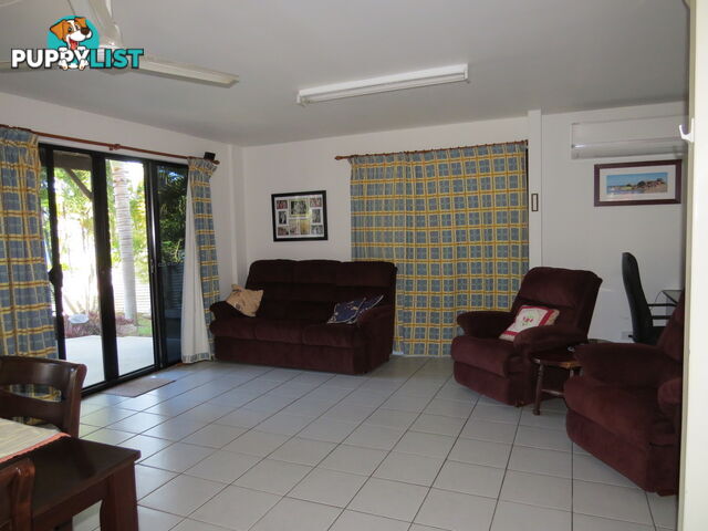 6 Baxter Avenue Brisk Bay QLD 4805