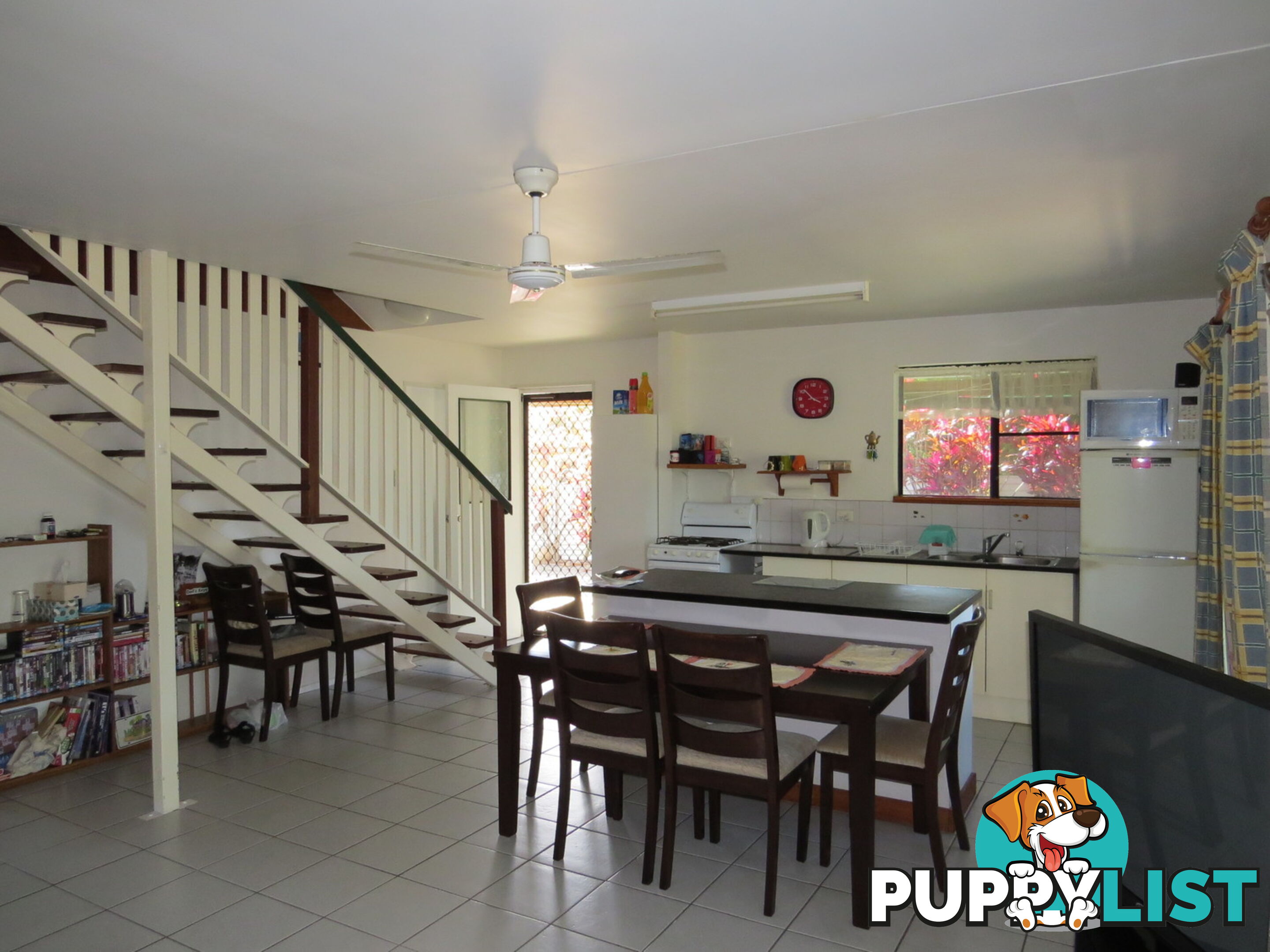 6 Baxter Avenue Brisk Bay QLD 4805