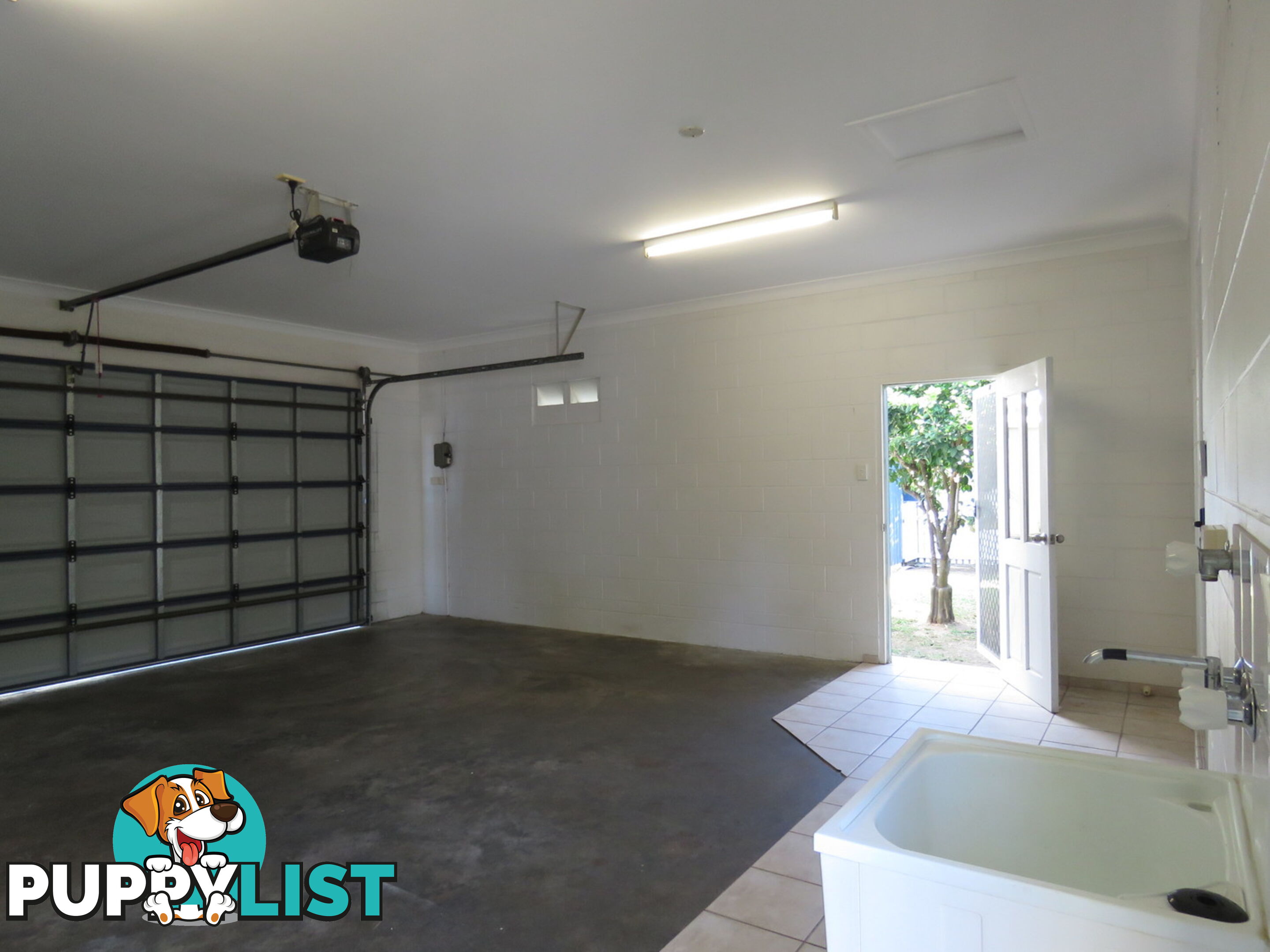 24 Horseshoe Bay Road Bowen QLD 4805