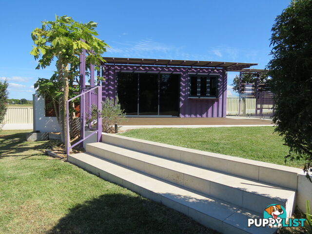 14 Silk Road Bowen QLD 4805