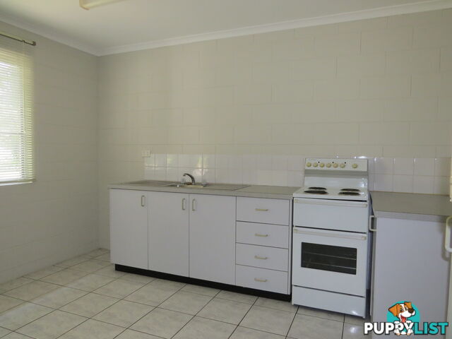 3 41 Crofton Street Bowen QLD 4805