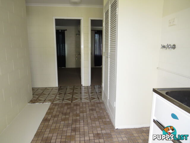 7 Queens Road Bowen QLD 4805