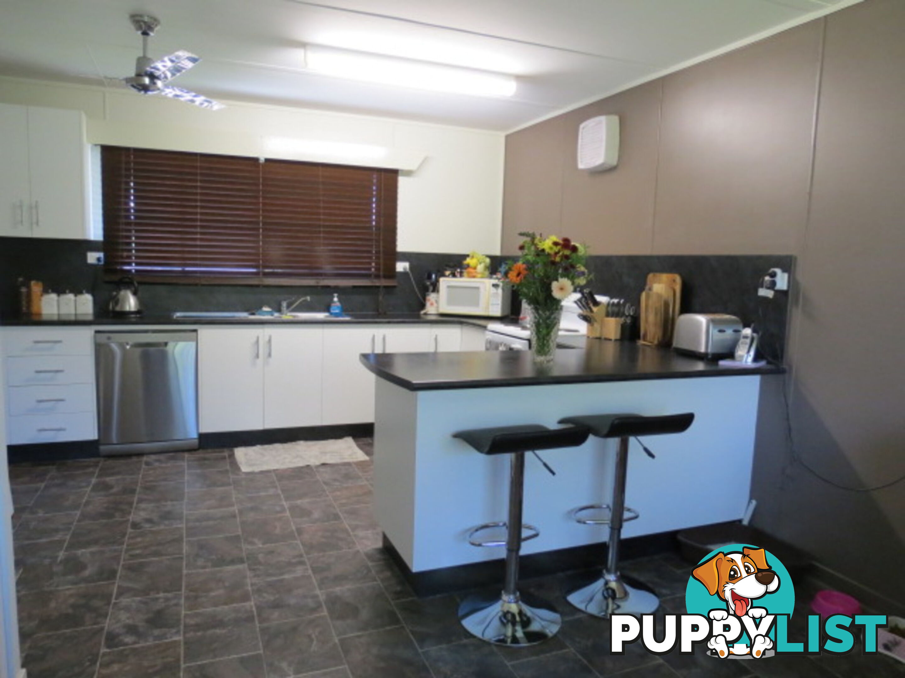 113 Hillview Road Bowen QLD 4805