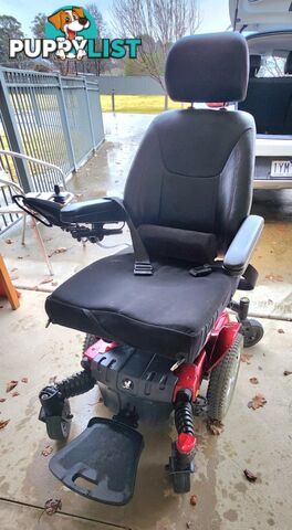 Powered wheelchair