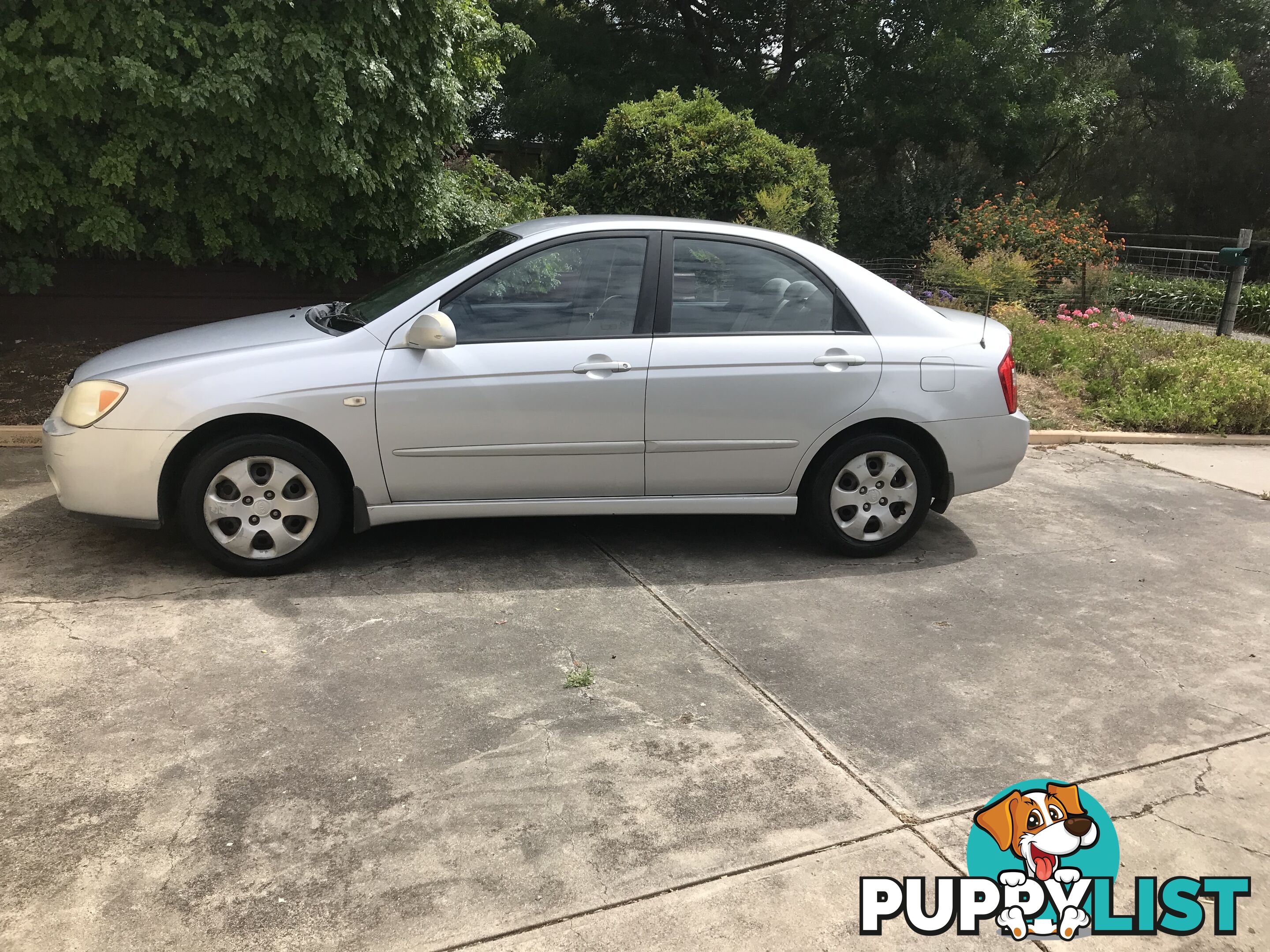 2005 Kia Cerato Sedan Manual