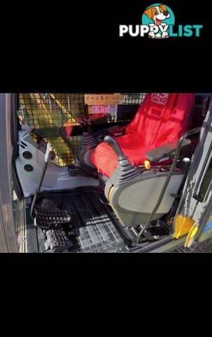 Excavator Sumitomo sh130-6