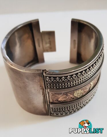 Antique (Victorian) Womens Bangle