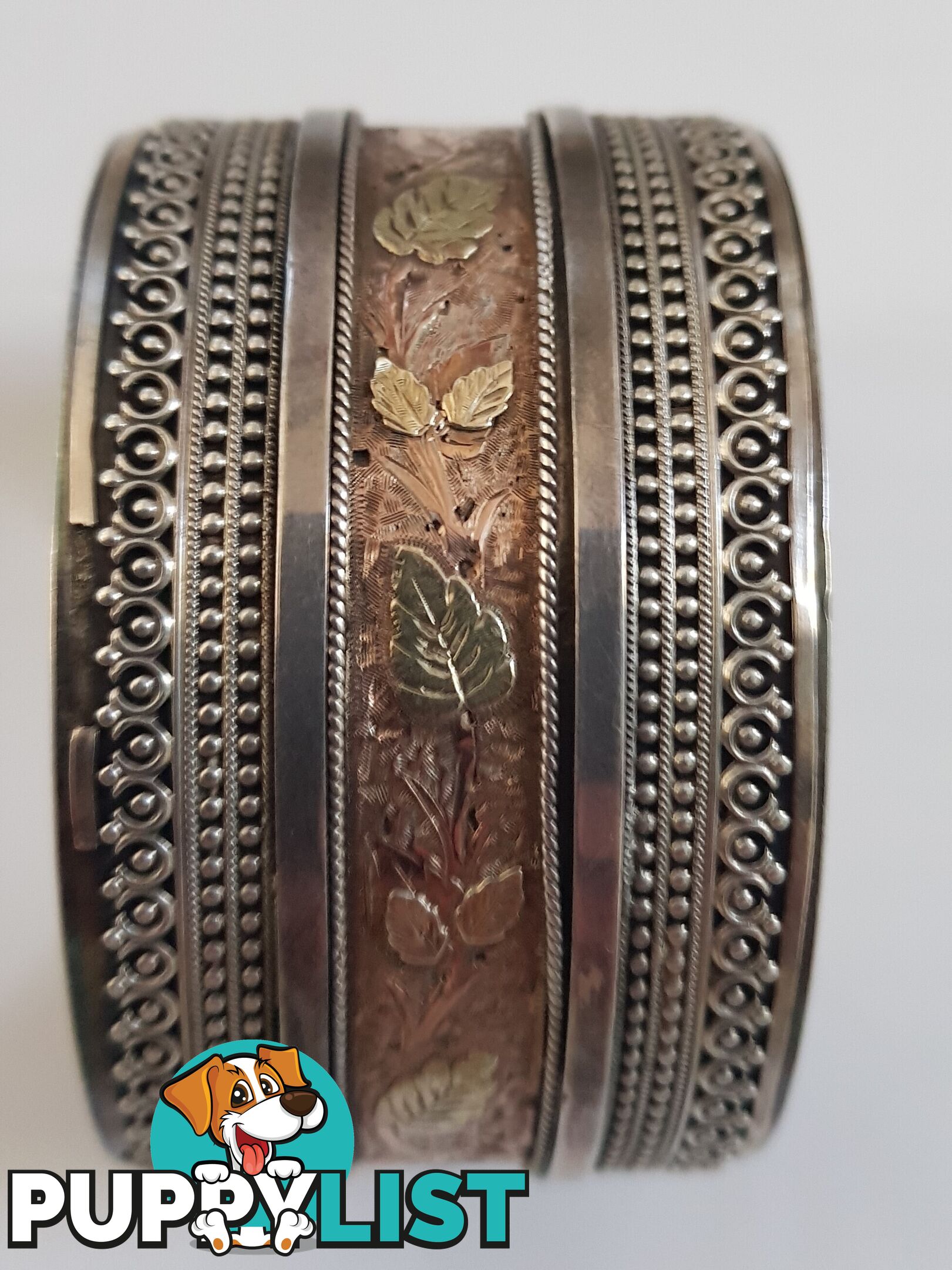 Antique (Victorian) Womens Bangle