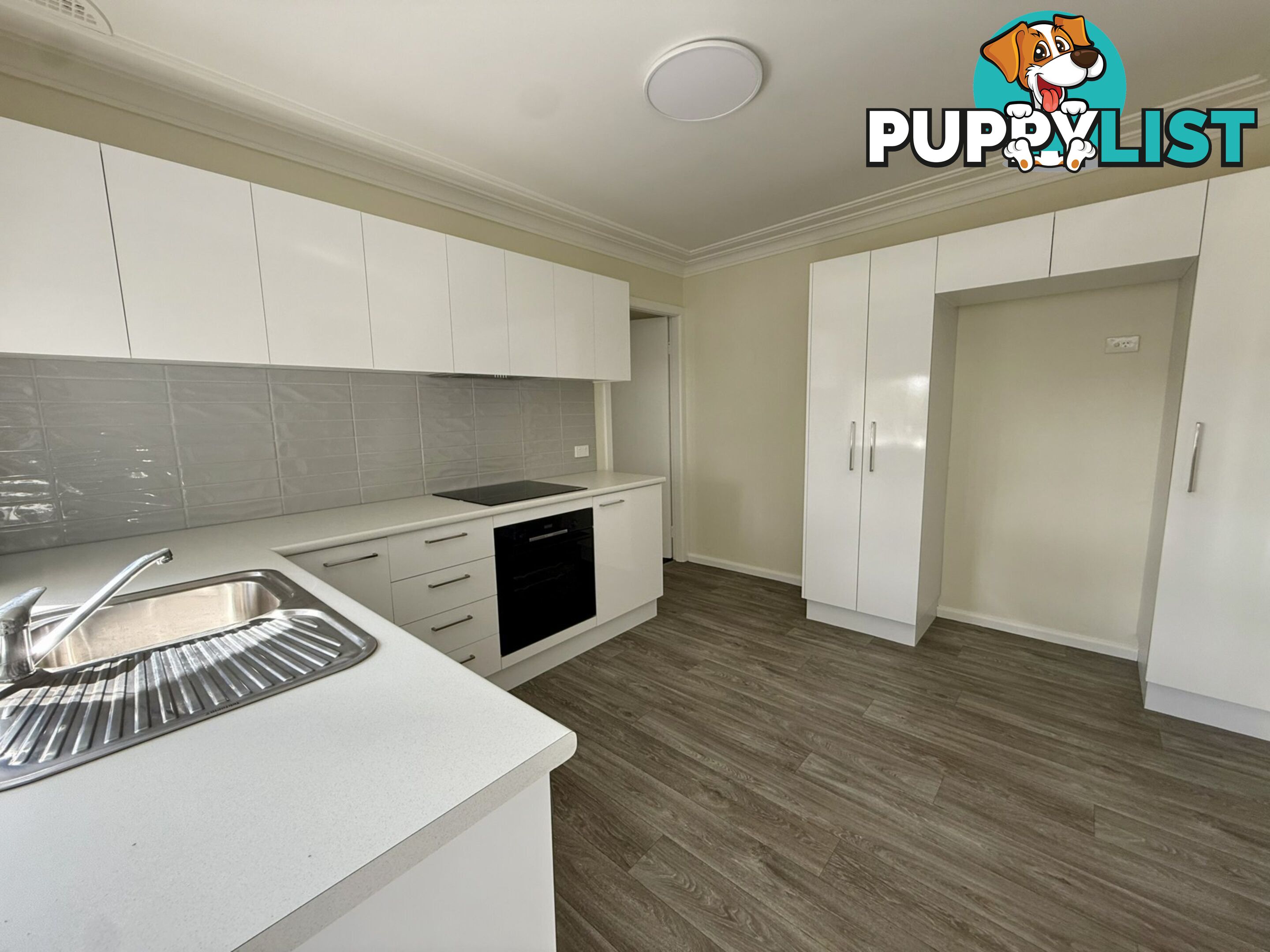 6 Main Street KILLARNEY VALE NSW 2261