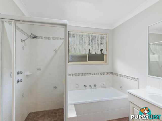 4 Tesoriero Tce TUMBI UMBI NSW 2261
