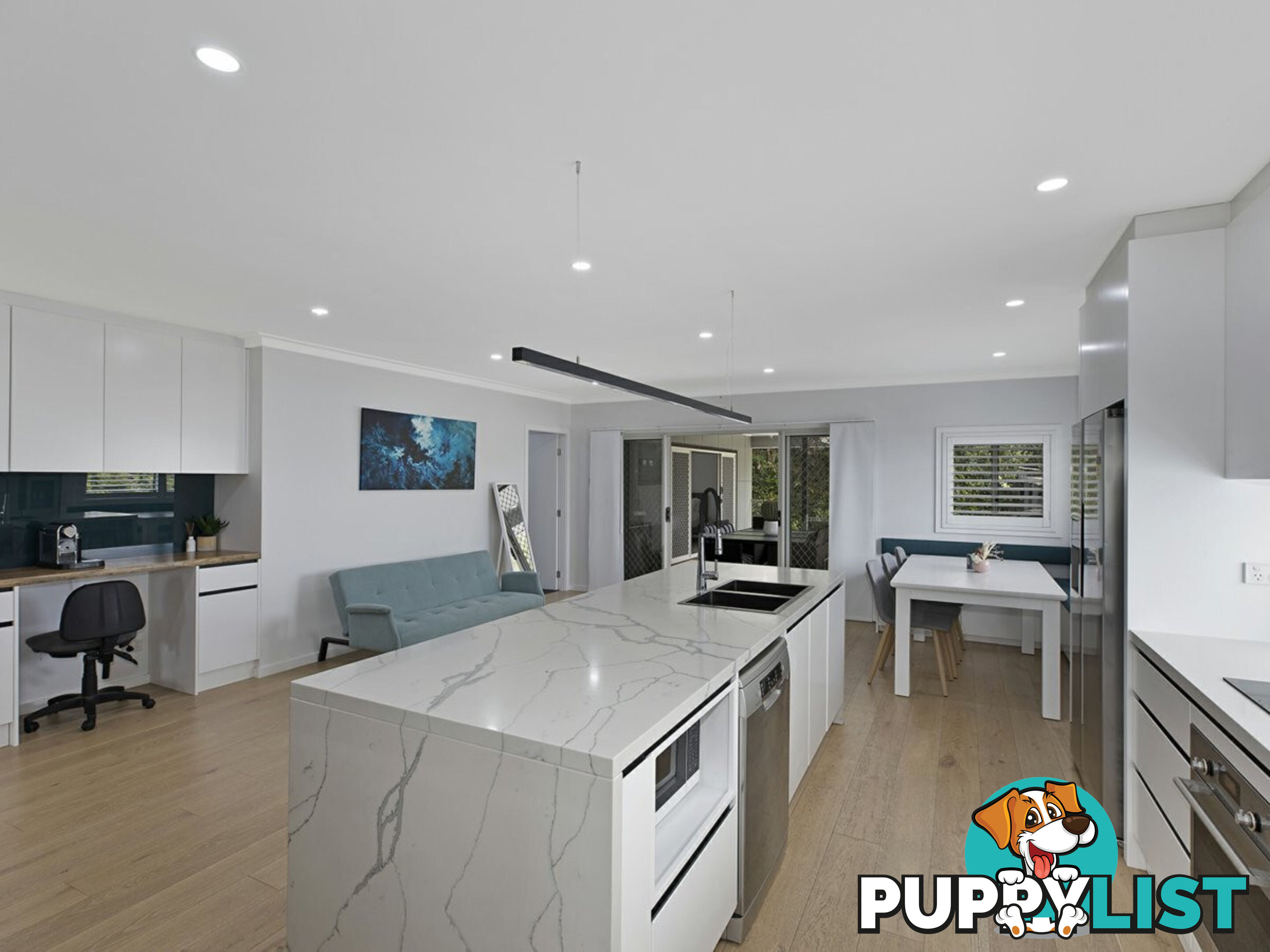 27 Brooke Avenue KILLARNEY VALE NSW 2261