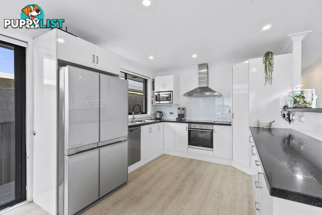 73 Brooke Avenue KILLARNEY VALE NSW 2261