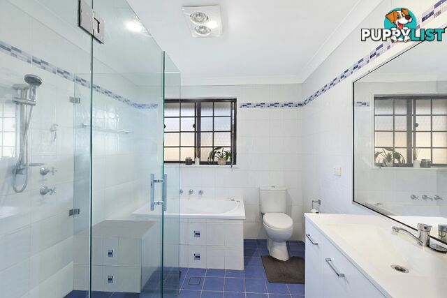 29 Murrumbidgee Crescent BATEAU BAY NSW 2261