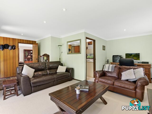 15E Paperbark Close WYOMING NSW 2250